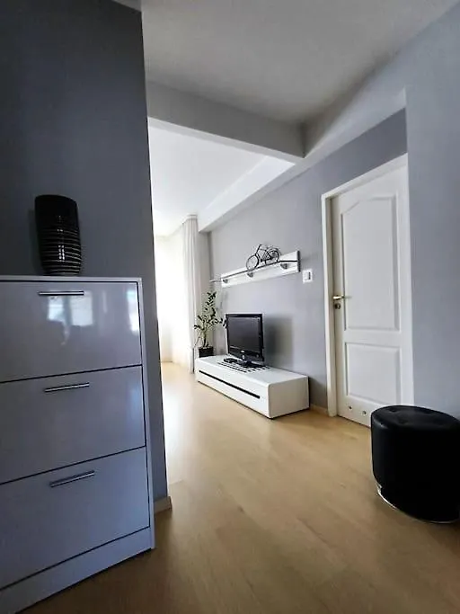 Apartament Nadmorski Las Apartment Gdansk